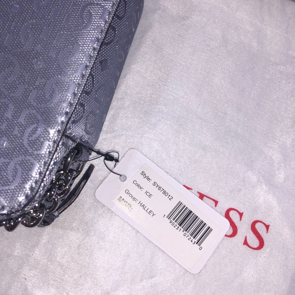 GUESS ICE BAG- brand new - Picture 4 of 6
